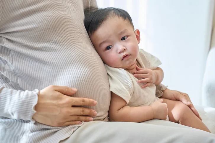 대구동구한의원 출산 후 허리통증, 산후조리만으로 해결되지 않는 이유